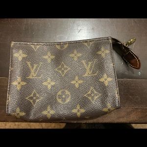 Louis Vuitton small pouch